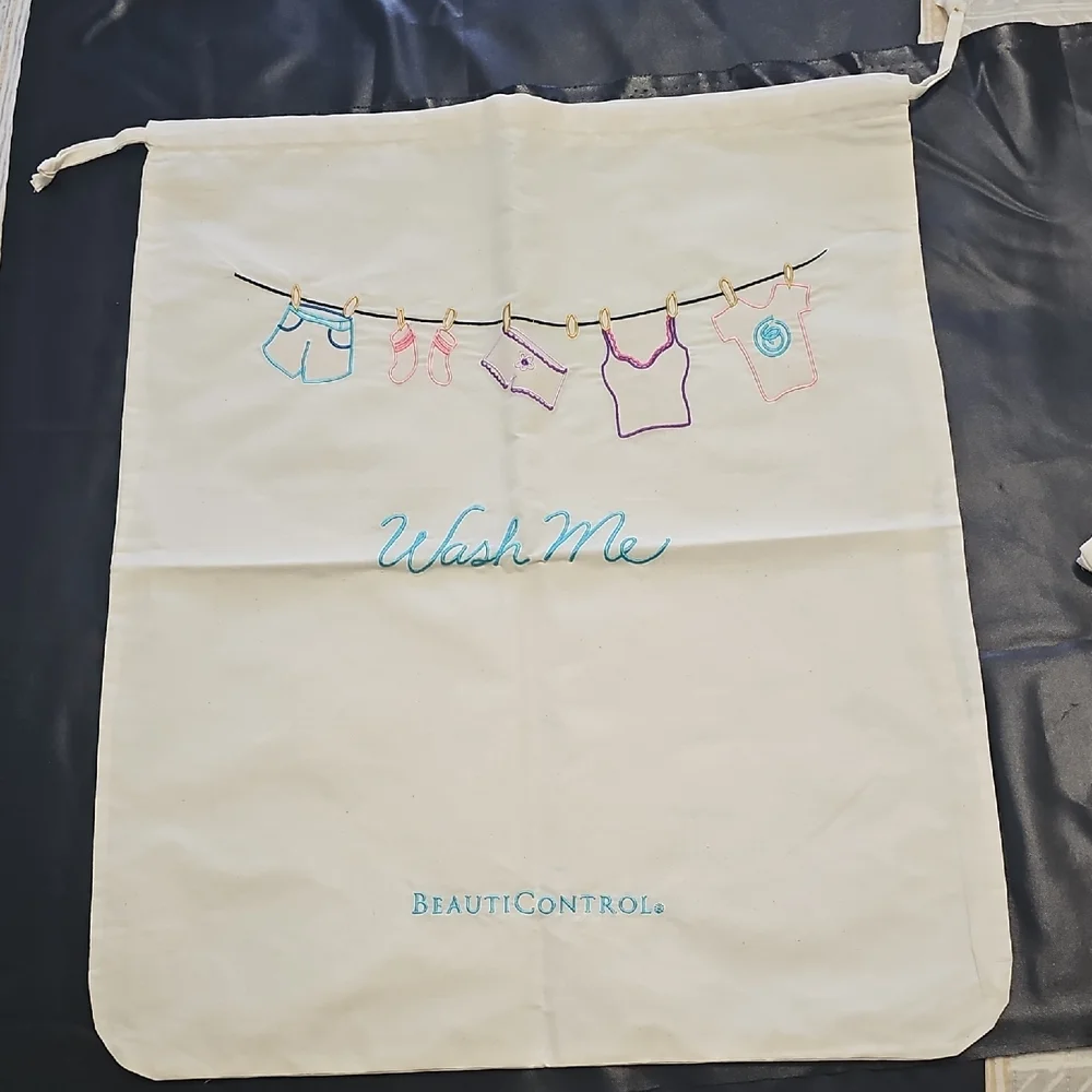BeautiControl Embroidered Bag Collection - Cream and Multicolor